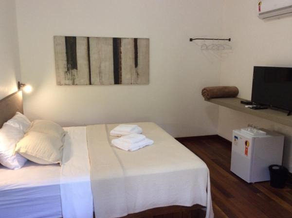 Suíte king com banheira de hidromassagem